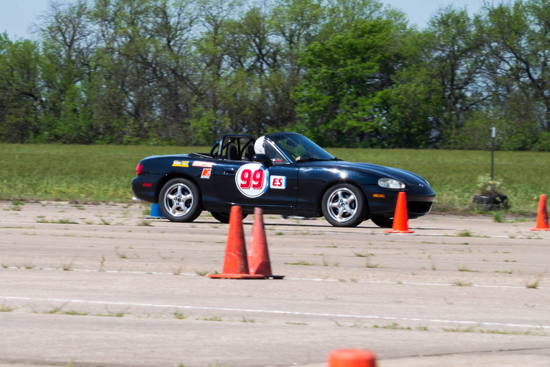 Illustration for article titled Huge Juicy Autocross Photodump